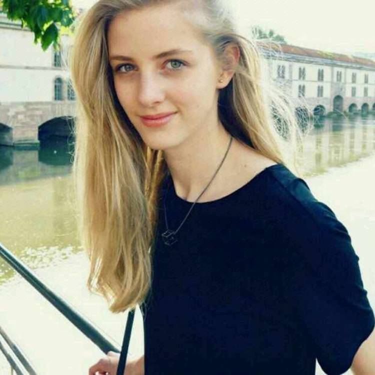 เอเดรียน